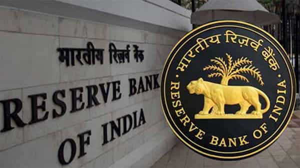 Bank Branches: 2118 బ్యాంక్ బ్రాంచ్లు మూసివేత.. అసలు కారణం ఇదే.. కీలక విషయాన్ని ప్రకటించిన ఆర్బీఐ