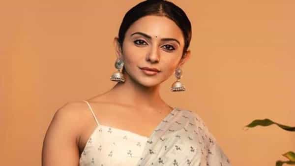 Rakul Preet Singh: కోవిడ్ బాధితుల కోసం నేను సైతం అంటోన్న రకుల్ ప్రీత్... మీకు తోచినంత సాయం చేయండంటూ..