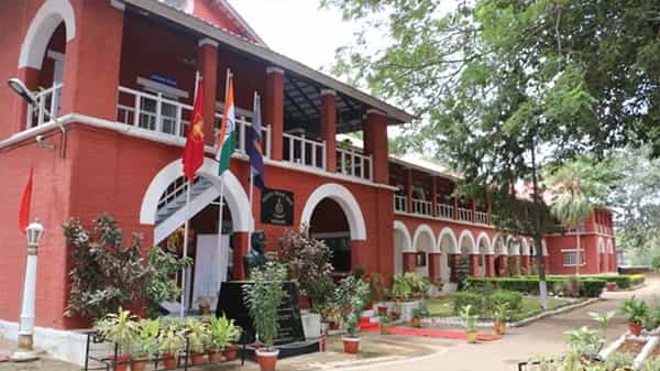 Secunderabad Military College: సికింద్రాబాద్ మిలిటరీ కాలేజీలో ఉద్యోగాలు.. ఆన్లైన్ ఇంటర్వ్యూ ద్వారా ఎంపిక..
