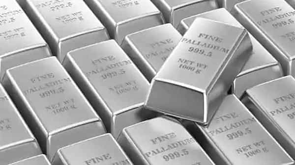 Silver Price Today: బంగారం బాటలోనే వెండి.. పెరిగిన వెండి ధర.. హైదరాబాద్లో ఏకంగా రూ.4,800 పెరిగింది