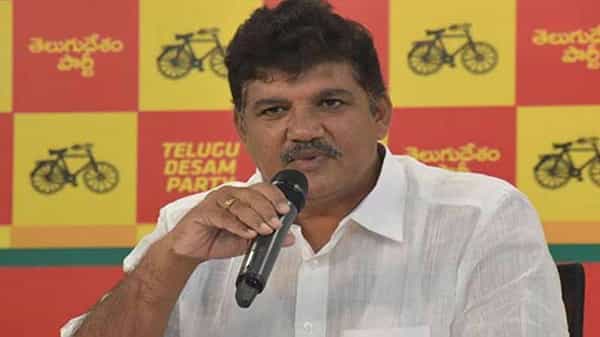 అస్వస్థకు గురైన ధుళిపాళ్ల నరేంద్ర.. జైలు నుంచి ప్రభుత్వ కోవిడ్ ఆసుపత్రికి తరలింపు..