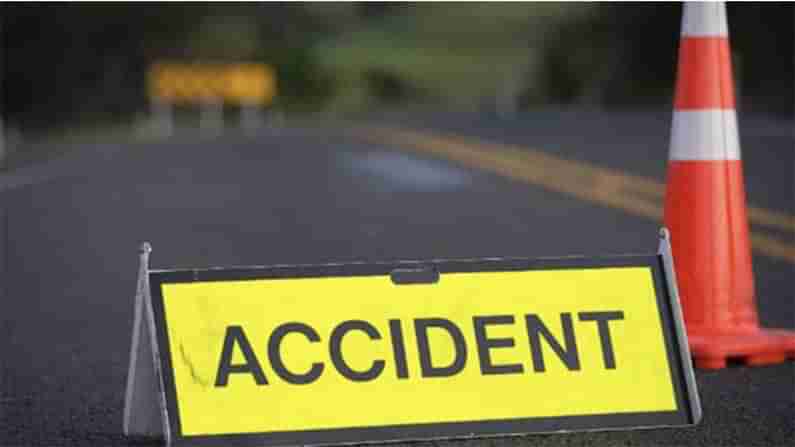 Accident: రోడ్డు ప్ర‌మాదంలో బాబాయ్ మృతి.. విష‌యం తెలియ‌క రాత్రంతా శ‌వంపై ప‌డుకున్న చిన్నారి..