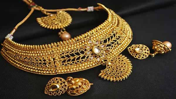 అక్షయ తృతీయకు ఆన్లైన్లో జువెల్లరీ కొంటున్నారా ? అయితే ఈ టిప్స్ పాటించాల్సిందే.. లేదంటే ఇబ్బందులు తప్పవు..