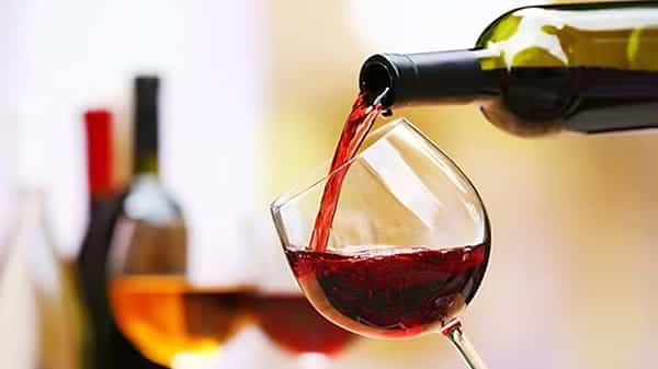 Alcohol: మందు బాబులూ.. మద్యం మంచికేననే భ్రమలో ఉన్నారా.? ఓ సారి ఈ వార్త చూడండి.. మెదడు దిమ్మ దిరుగుతుంది.