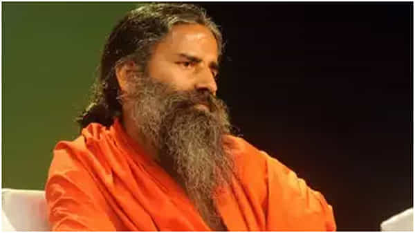 Baba Ramdev: చిక్కుల్లో బాబా రాందేవ్ , రూ. 1000 కోట్ల పరువునష్టం నోటీసు పంపిన ఉత్తరాఖండ్ ఐఎంఏ...