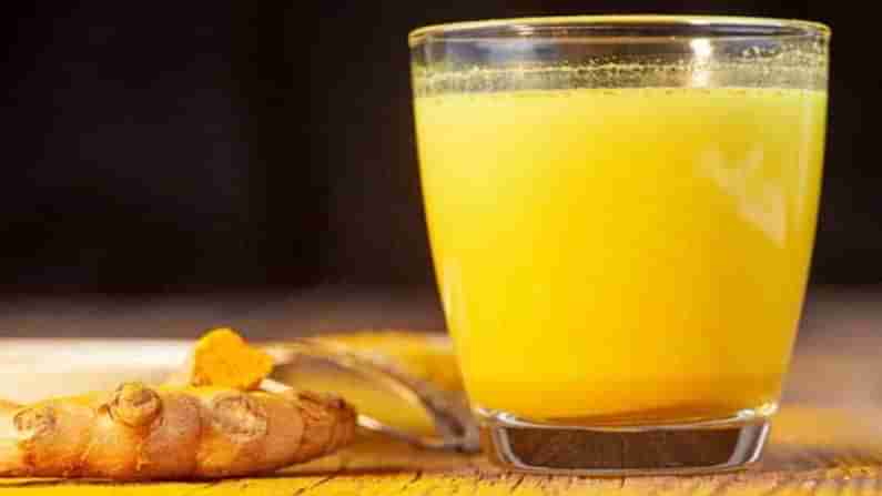 Turmeric Milk: రాత్రివేళ పసుపు పాలు ఎందుకు తాగాలో తెలుసా..? ‘సూపర్ మిల్క్’ ప్రయోజనాలు తెలిస్తే షాకే..