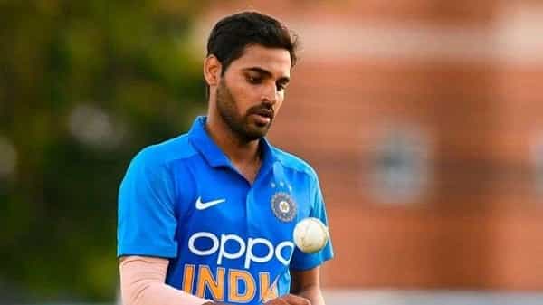 టీమ్ ఇండియా ప్లేయర్ భువనేశ్వర్ కుమార్ తండ్రి మృతి.. క్యాన్సర్తో బాధపడుతూ తుది శ్వాస విడిచిన కిరణ్ పాల్ సింగ్..