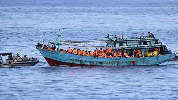 Boat Accident: ఘోర ప్రమాదం.. పడవ మునిగి నలుగురు మృతి.. 156 మంది గల్లంతు.. సహాయక చర్యలు ముమ్మరం