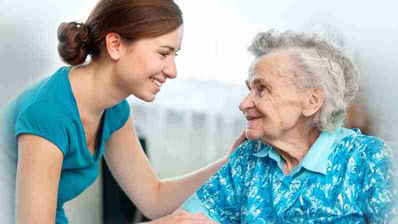 Care about Seniors: ఇంట్లో పెద్ద వాళ్ళున్నారా? వారితో మీరు రోజూ మాట్లాడుతున్నారా? పెద్దలను జాగ్రత్తగా చూసుకోవాలంటే ఎలా?