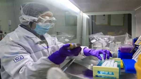 Covid-19 Lab Leak: కరోనా వైరస్ వూహాన్ ల్యాబ్ నుంచే లీక్ కావచ్చు.. సమగ్ర దర్యాప్తు చేయాల్సిందే: శాస్త్రవేత్తల సంచలన లేఖ