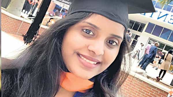 Narkuti Deepthi Microsoft: ఏడాదికి రూ. 2 కోట్ల జీతం.. అమెరికాలో హైదరాబాద్ అమ్మాయి అద్భుతం..