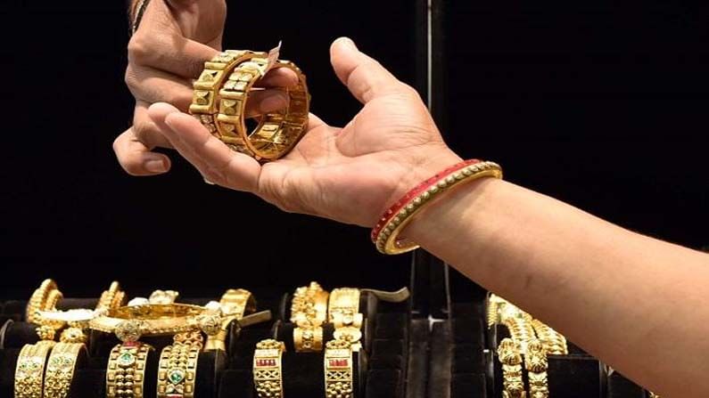 Gold Hallmark: బంగారానికి హాల్‌మార్క్ త‌ప్ప‌నిస‌రి గ‌డువు మ‌రోసారి పెంపు.? వ్యాపారుల డిమాండ్‌పై ప్ర‌భుత్వం ఎలా..