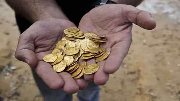 Gold River: నది ఒడ్డున పసిడి బురద..తీసుకున్నోళ్ళకి తీసుకున్నంత బంగారం..అదే వారి జీవనాధారం..ఎక్కడంటే..