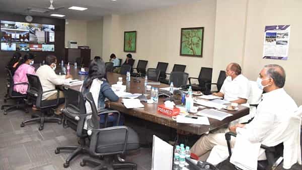 GST Meeting: న్యూట్రల్ ఆల్కాహాల్ను జీఎస్టీ పరిధిలోకి తేవొద్దు.. కేంద్రాన్ని కోరిన మంత్రి హరీష్ రావు..
