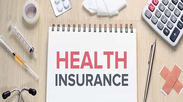 Health Insurance: ప్రీమియం రెన్యువల్ రేటు పెరిగిందా..? మీ పాలసీని వేరే సంస్థకు ఇలా బదిలీ చేసుకోండి