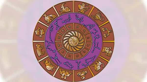 Horoscope Today: ఈ రాశి వారు పిల్లల ఆరోగ్యాల విషయాల్లో జాగ్రత్తగా ఉండాలి.. ఆదివారం మీ రాశిఫలాలు చూసుకోండి..