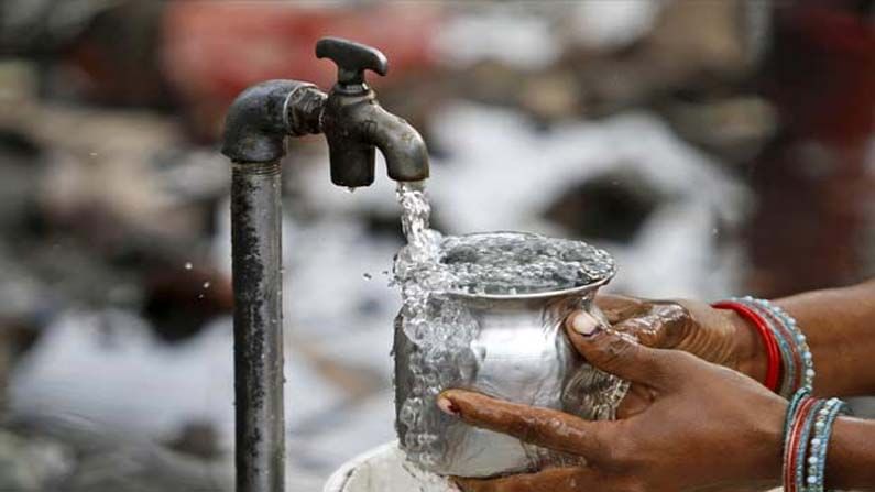 Hyderabad Water Supply Alert: నగరవాసులకు అలర్ట్.. హైదరాబాద్‏లో నీటి సరఫరాలో అంతరాయం.. ఏ ఏ ప్రాంతాల్లో అంటే..