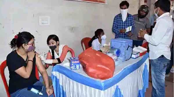 Covid19 Vaccine: కరోనా టీకా వినియోగంపై నిపుణుల కమిటీ ఆసక్తికర విషయాలు.. ఇంతకీ ఏం చెప్పారంటే..!