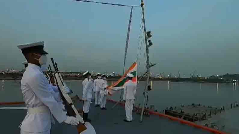 Ins Rajput Chilatue INS Rajput : భారత్ మొదటి యుద్ధ నౌక 'ఐఎన్ఎస్ రాజ్పుత్'కి సూర్యాస్తమయ ...