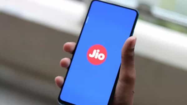JIO Telugu States: తెలుగు రాష్ట్రాల జియో యూజర్లకు గుడ్ న్యూస్... రెట్టింపు కానున్న డేటా వేగం..