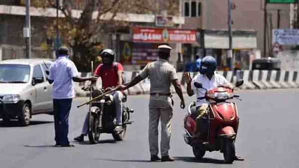Lockdown Exemptions: తెలంగాణలో లాక్డౌన్ కొత్త మార్గదర్శకాలు విడుదల చేసిన డీజీపీ.. వారికి మాత్రమే మినహాయింపులు..!
