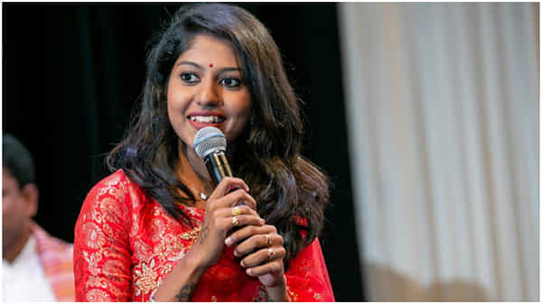 Singer Madhu Priya : సైబరాబాద్ పోలీసులను ఆశ్రయించిన సింగర్ మధుప్రియ.. కారణం ఇదే..