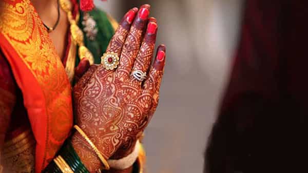 Variety Marriage: అనంతపురంలో వింత ఆచారం.. పోటీ పడి మరీ పెళ్లి చేస్తామంటూ ముందుకొస్తున్న..