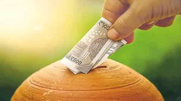 అదిరిపోయే ఆప్షన్.. రోజుకు రూ.50 ఆదా చేస్తే.. రూ.50 లక్షలు మీ సొంతం.. ఎలాగో తెలుసుకుందామా..