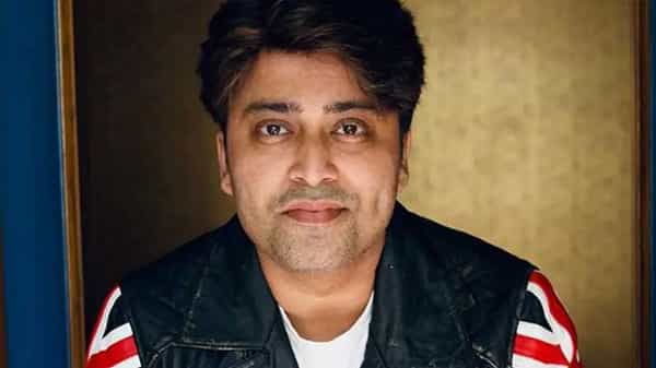 ట్రీట్మెంట్ అందితే బ్రతుకుతాను.. ఆక్సిజన్ బెడ్ ఉంటే హెల్ప్ చేయండంటూ నటుడి పోస్ట్.. కానీ అంతలోనే..