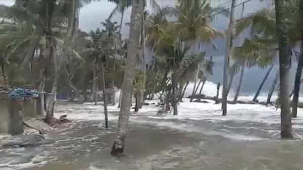 Cyclone Tauktae : తూర్పుమధ్య అరేబియా సముద్రం మీదున్న అతి తీవ్ర తుఫాను తౌక్టే.. 18వ తేదీ ఉదయం తీరాన్ని దాటే అవకాశం