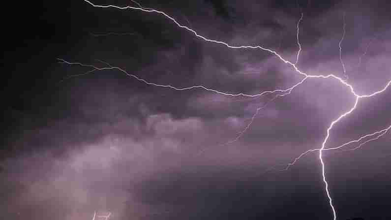 AP Weather Report: బీ అలర్ట్.. ఆంధ్రప్రదేశ్లోని ఈ ప్రాంతాల్లో వర్షాలు కురిసే అవకాశం..