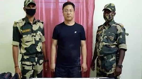 Arrested Chinese National : 1300 భారతీయ సిమ్ కార్డులు చైనాకు..! సరిహద్దు వద్ద ఆ దేశ పౌరుడి అరెస్ట్తో వెలుగుచూసిన నిజాలు..