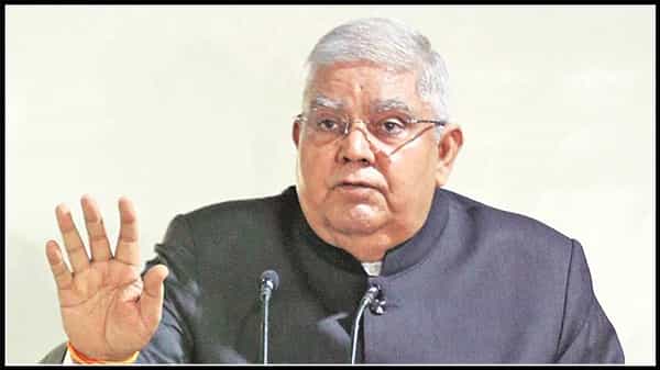 బెంగాల్ లో లా అండ్ ఆర్డర్ ఏదీ ...? గవర్నర్ జగదీప్ ధన్ కర్ ఆందోళన.... ప్రభుత్వం ఏం చేస్తోందంటూ ఆవేదన.. వివరించాలని చీఫ్ సెక్రటరీకి పిలుపు