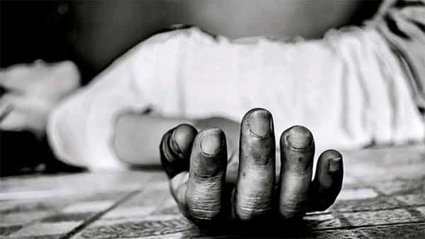 Bride Committed Suicide: విషాదం.. వివాహమైన రెండు వారాలకే నవవధువు ఆత్మహత్య.. పోలీసుల విచారణ