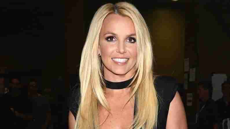 Britney Spears: నా జీవితాన్ని నాకు ఇచ్చేయ్యండి.. తండ్రి చేర నుంచి విడిపించాలని కోర్టును ఆశ్రయించిన పాపులర్ సింగర్..