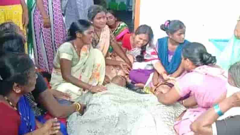 కుటుంబంలో తీరని విషాదం.. ఈతకు వెళ్లి అన్నదమ్ములు మృతి.. కన్నీళ్లు పెట్టిస్తున్న ఆ తల్లి రోదన