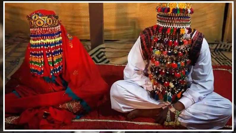 Child Marriage: తండాలో బాల్య వివాహం.. పోలీసుల కళ్లుగప్పి వధూవరుల జంప్.. చివర్లో దిమ్మ తిరిగే ట్విస్ట్