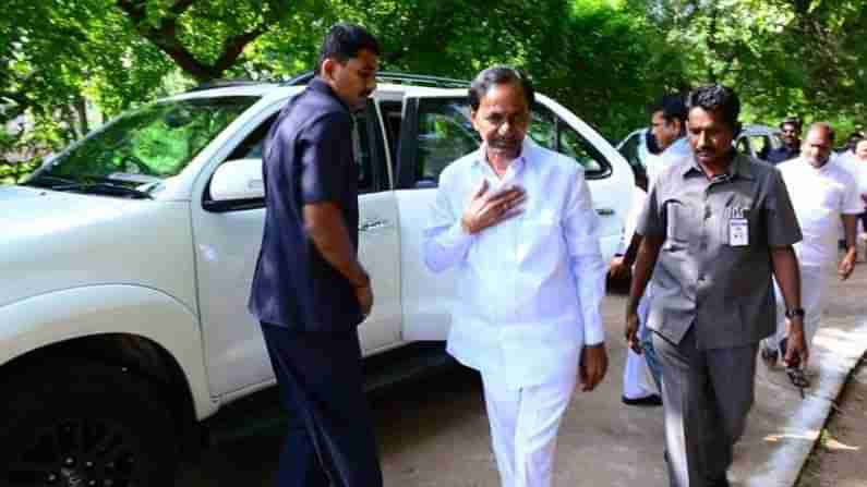 CM KCR tour: ఇవాళ్టి నుంచి సీఎం కేసీఆర్‌ జిల్లాల పర్యటన.. నూతన సమీకృత కలెక్టరేట్ కార్యాలయాలకు శ్రీకారం