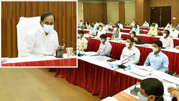 CM KCR Review: అందరి భాగస్వామ్యంతోనే నూటికి నూరుశాతం అభివృద్ధి.. సీఎం కేసీఆర్ పలు కీలక నిర్ణయాలు..