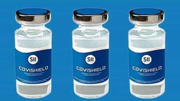 Covishield: కొవిషీల్డ్ టీకా రెండు డోసుల మధ్య గడువు తగ్గించిన కేంద్రం ప్రభుత్వం.. వారికి మాత్రమే..!