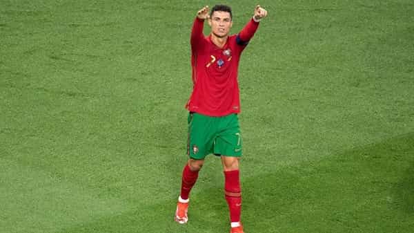 Euro Cup 2020: చరిత్ర సృష్టించేందుకు మరో గోల్ దూరంలో రొనాల్డో; 109 గోల్స్తో ప్రపంచ రికార్డు సమం