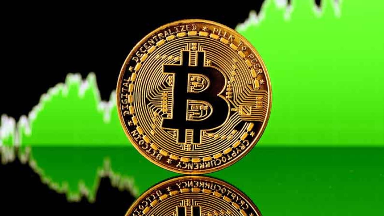 Crypto Currency: బిట్ కాయిన్ బుడగ పేలిపోయింది..మళ్ళీ పుంజుకునే ఛాన్స్ ఉందా?  క్రిప్టో కరెన్సీ కథ తెలుసుకోండి! | Bitcoin price dropped in two months here  is cryptocurrency story ...