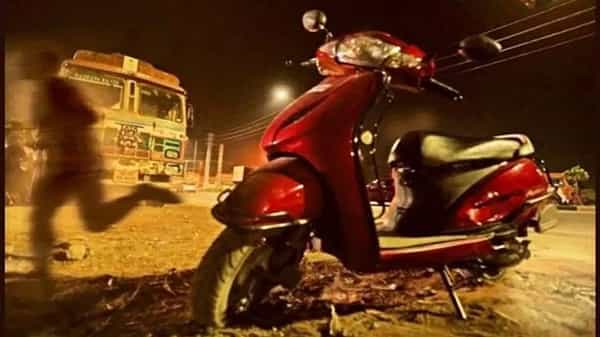 Disha Encounter: వర్మకు షాకిచ్చిన హైకోర్టు.. దిశ ఎన్కౌంటర్ విడుదలకు బ్రేక్..