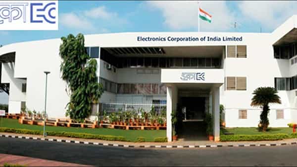 ECIL Recruitment 2021: హైదరాబాద్ ఈసీఐఎల్లో ఉద్యోగాలు.. వాక్ఇన్ ఇంటర్వ్యూ ఆధారంగా ఎంపిక..