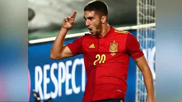 Ferran Torres: గర్ట్ఫ్రెండ్ ఎవరు ఆమె పేరేంటి? అంటూ సోషల్ మీడియాలో ట్రెండ్ అవుతోన్న స్పానిష్ ఫుట్బాల్ క్రీడాకారుడు..