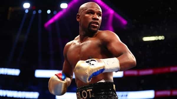 Floyd Mayweather: అమెరికన్ బాక్సర్ ఓ ఫేక్ ఫైట్తో ఒక్క రోజులో ఎంత సంపాదించాడో తెలుసా...!