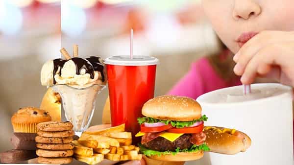 Food Habits: జంక్ ఫుడ్ ఎక్కువ తింటున్నారా.. మానసిక సమస్యలు వచ్చే అవకాశం ఉంది జాగ్రత్త!