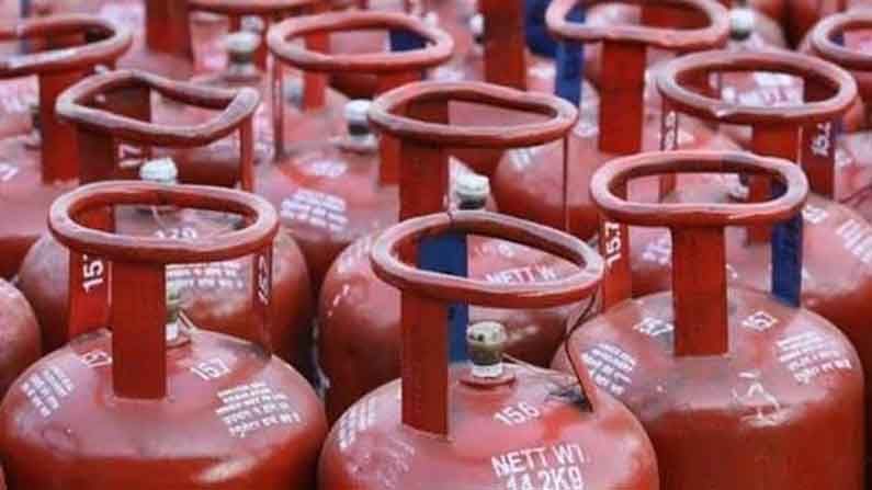 LPG Gas Connection: గ్యాస్‌ వినియోగదారులకు శుభవార్త.. ఉచితంగా గ్యాస్‌ సిలిండర్‌.. ఎలాగంటే..!