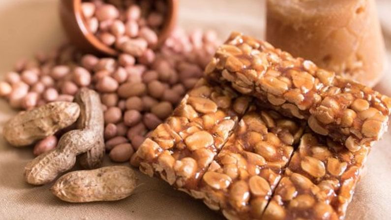 Peanut & Jaggery Benefits: పల్లీలు, బెల్లం కలిపి తింటున్నారా.? అయితే ఈ విషయాలు తెలుసుకోండి..