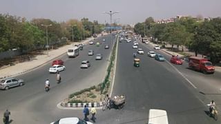 Telangana: అడ‌వి బిడ్డ‌లు..  స్మశానాన్ని ఐసోలేషన్ సెంట‌ర్‌గా మార్చుకున్నారు.. .అధికారులు వద్దంటున్నా